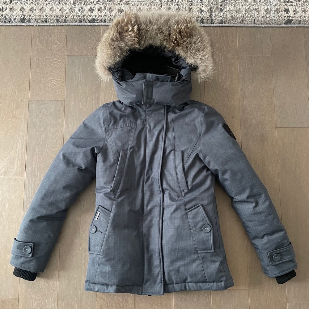 Nobis Luna parka